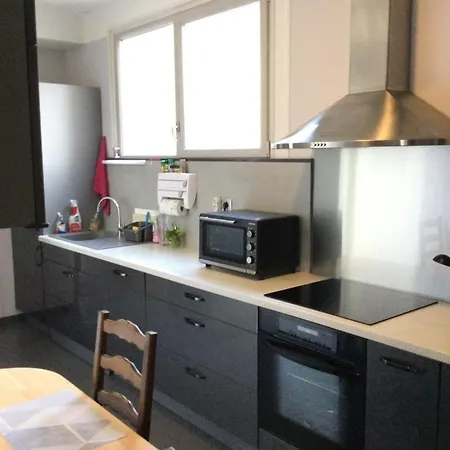 Couleur Framboise Séjour chez l'habitant *