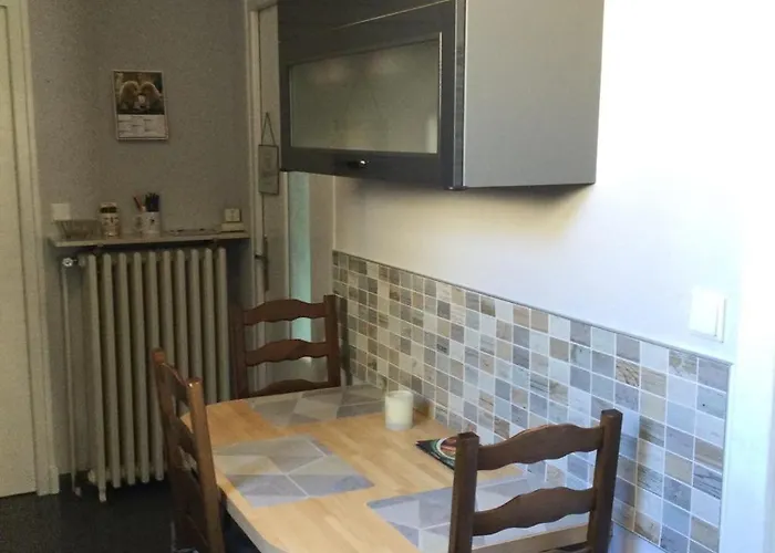 民宿 Couleur Framboise 隆维